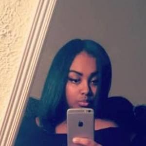 Meet your Posher, Jasmin